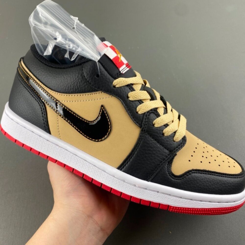 Air Jordan 1 Low Sneakers In Black And Khaki. - Picture 4 of 10